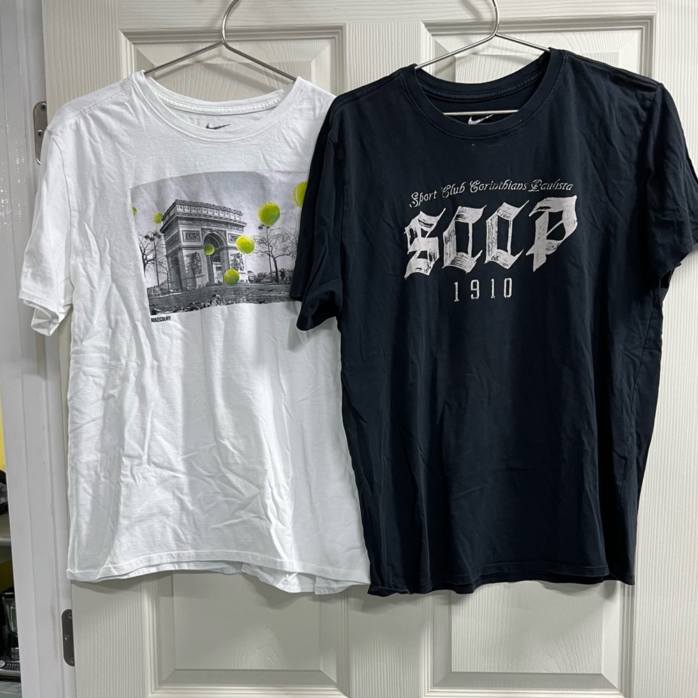 Lot of 2 Unisex Kids Nike Short Sleeve T-Shirts - Size Large - VGUC